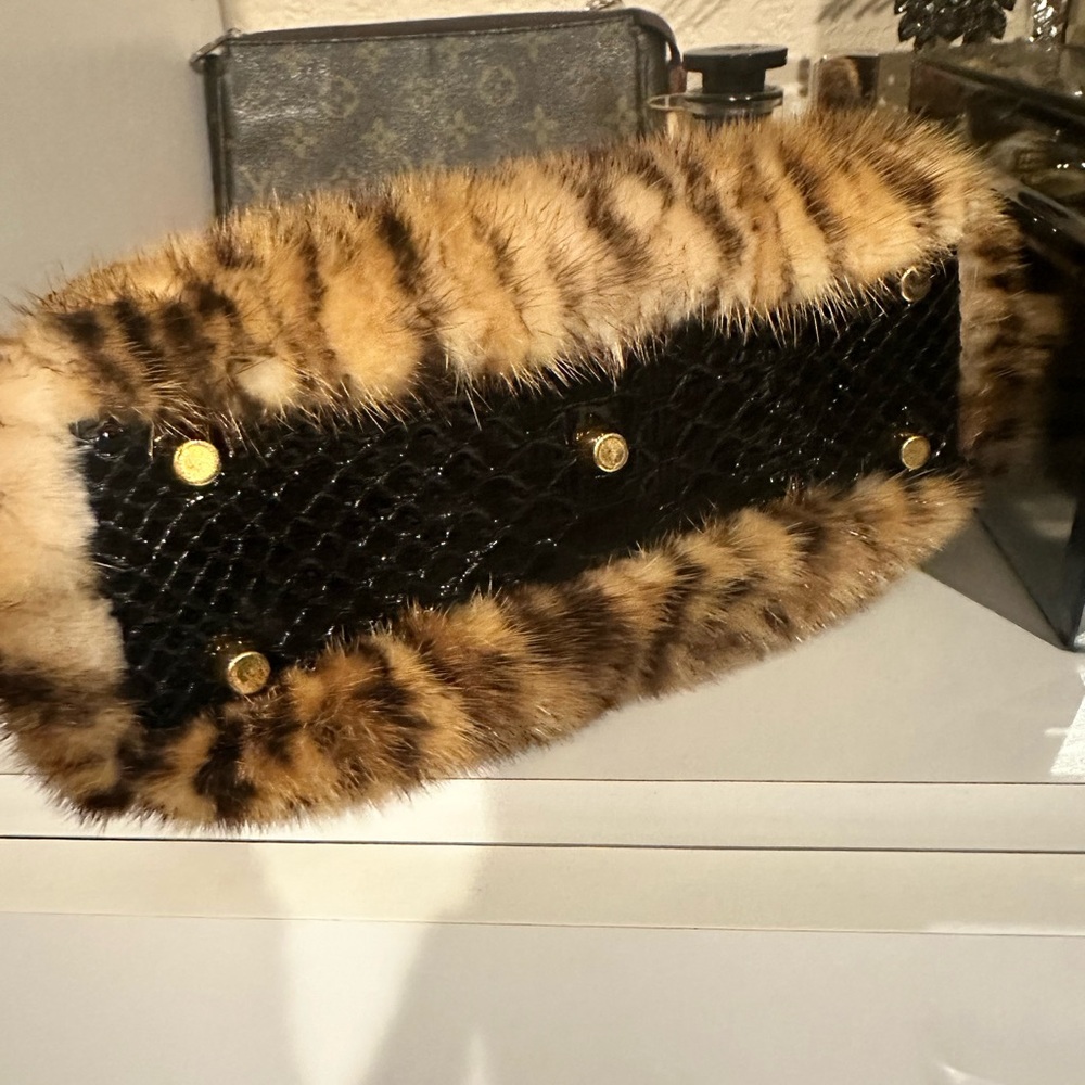 Authentic VINTAGE VERSACE REAL MINK and REAL PYTHON MINI - Picture 3 of 6